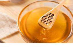 蜂蜜水是空腹喝好还是饭后喝好 蜂蜜麻油快速拉大便吗
