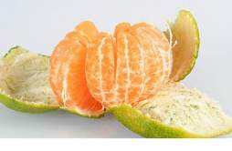 减肥吃橘子好还是橙子好 橘子和橙子哪个更减肥