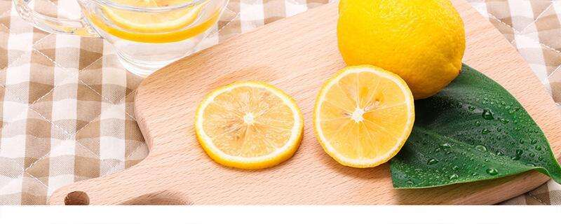 多喝柠檬水有啥好处 柠檬泡水的功效