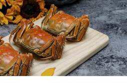 吃完螃蟹可以吃葡萄吗 螃蟹葡萄一起吃了怎么办