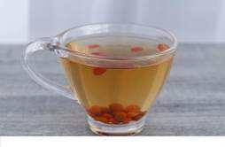 天天喝红枣枸杞水好吗 红枣枸杞茶喝了有什么功效