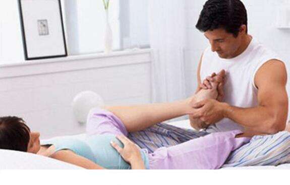 孕妇怎么预防小腿抽筋 孕妇小腿抽筋是什么原因