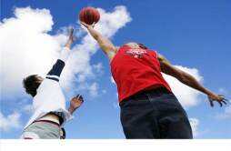 打篮球会长高吗 打篮球对身高有影响吗