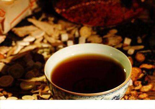 更年期失眠怎么调理 多喝这4种茶