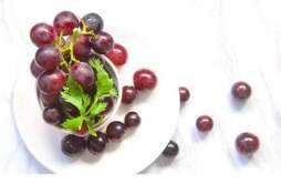 葡萄晚上吃会发胖吗 葡萄是酸性水果吗