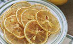 干柠檬有什么作用和功效 干柠檬片怎么泡水喝
