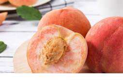 吃桃子的好处和坏处在哪里 桃子吃多了胃难受怎么办