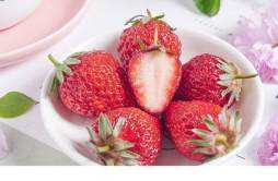 减肥晚上吃草莓会长胖吗 草莓减肥还是增肥