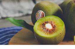 红心猕猴桃和绿心猕猴桃有什么区别 红心猕猴桃几月份上市