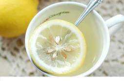 蜂蜜柠檬水会拉肚子吗 为什么会拉肚子什么人喝容易拉肚子