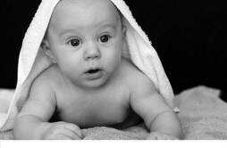 宝宝湿疹出水怎么处理 宝宝湿疹出水属于什么类型