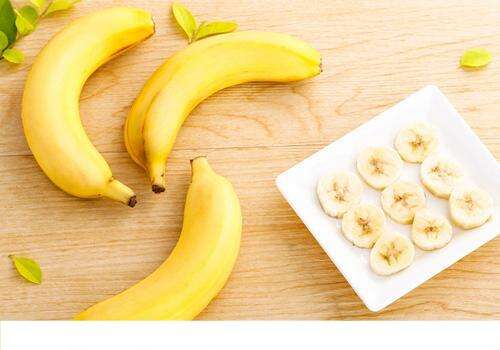 香蕉皮裂开了能吃吗 香蕉皮为什么会裂开