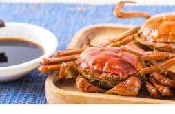 螃蟹几月份最好吃 吃螃蟹和什么搭配可以驱寒