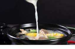 山药薏米排骨汤的功效与作用 薏米山药枸杞排骨汤的功效