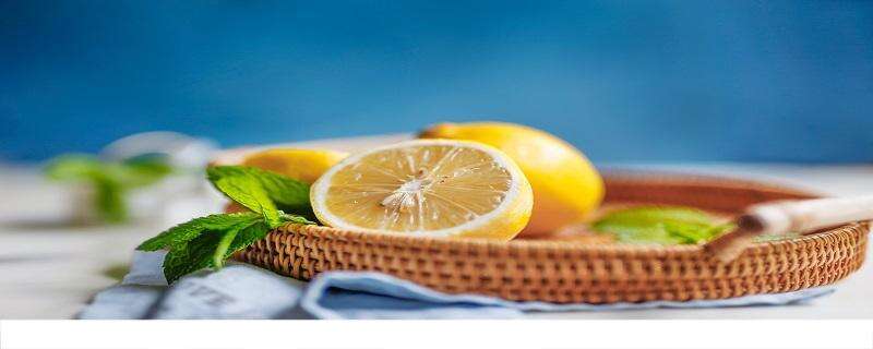 新鲜柠檬一天最多能吃多少 柠檬加蜂蜜泡水一天喝几次