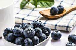 蓝莓吃多了会拉肚子吗 吃蓝莓拉肚子怎么办
