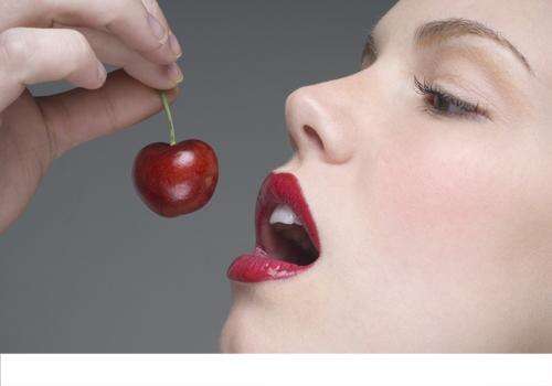 吃什么水果可以美白抗衰老 这6种水果护肤最有效