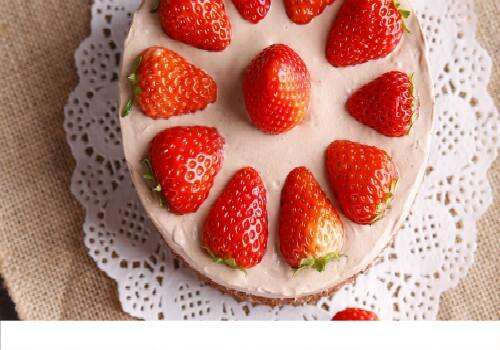 草莓减肥可以吃吗 减肥吃草莓会胖吗