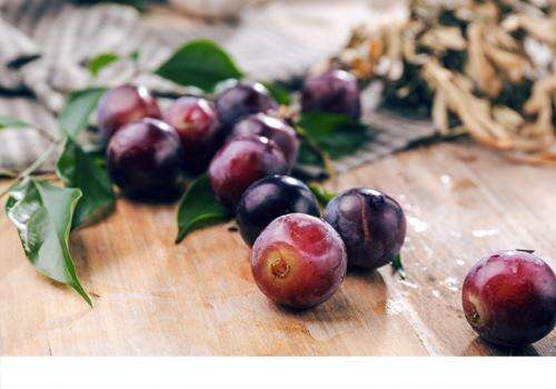 葡萄什么时候吃减肥 减肥吃葡萄吃多少合适