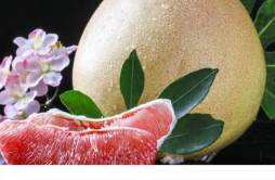 白柚和红柚哪个糖分高 糖尿病人吃红心柚还是白心柚