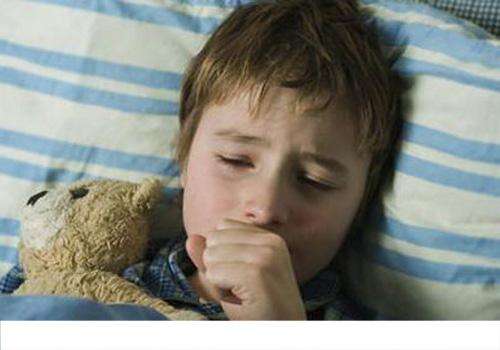 半夜咳嗽二点多至三点多什么原因 小孩半夜咳嗽二点多至三点多什么原因