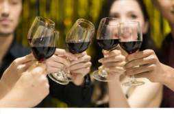 血压低的女人能喝酒吗 血压低能引发什么病