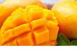 芒果和柚子可以一起吃吗 芒果不可以和什么一起吃