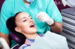 牙齿矫正器怎么使用