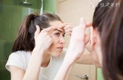 女人怎么防止眼部长皱纹