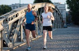 慢跑多久可以达到减肥的效果