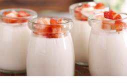 酸奶怎么吃才能减肥 酸奶怎么吃才能减肥瘦身