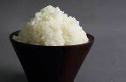 米饭和面条哪个更容易胖 米饭跟面条哪个更容易发胖