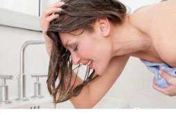 洗头发加盐能够防止脂溢性皮炎 脂溢性皮炎用盐水洗头