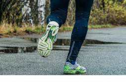 每天跑步多久才能起到减肥的作用 跑步多久可以起到减肥作用