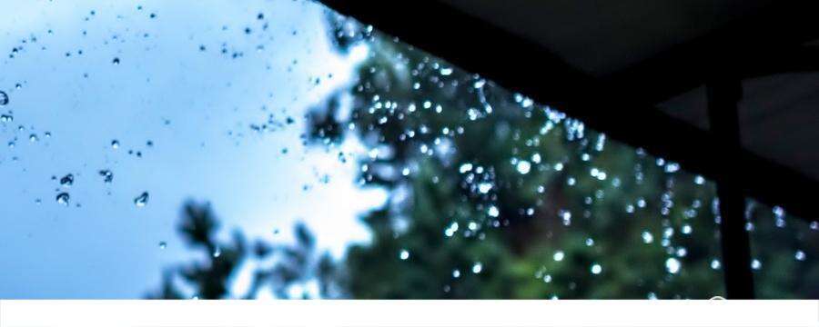 下雨天开窗户睡觉会湿气重吗